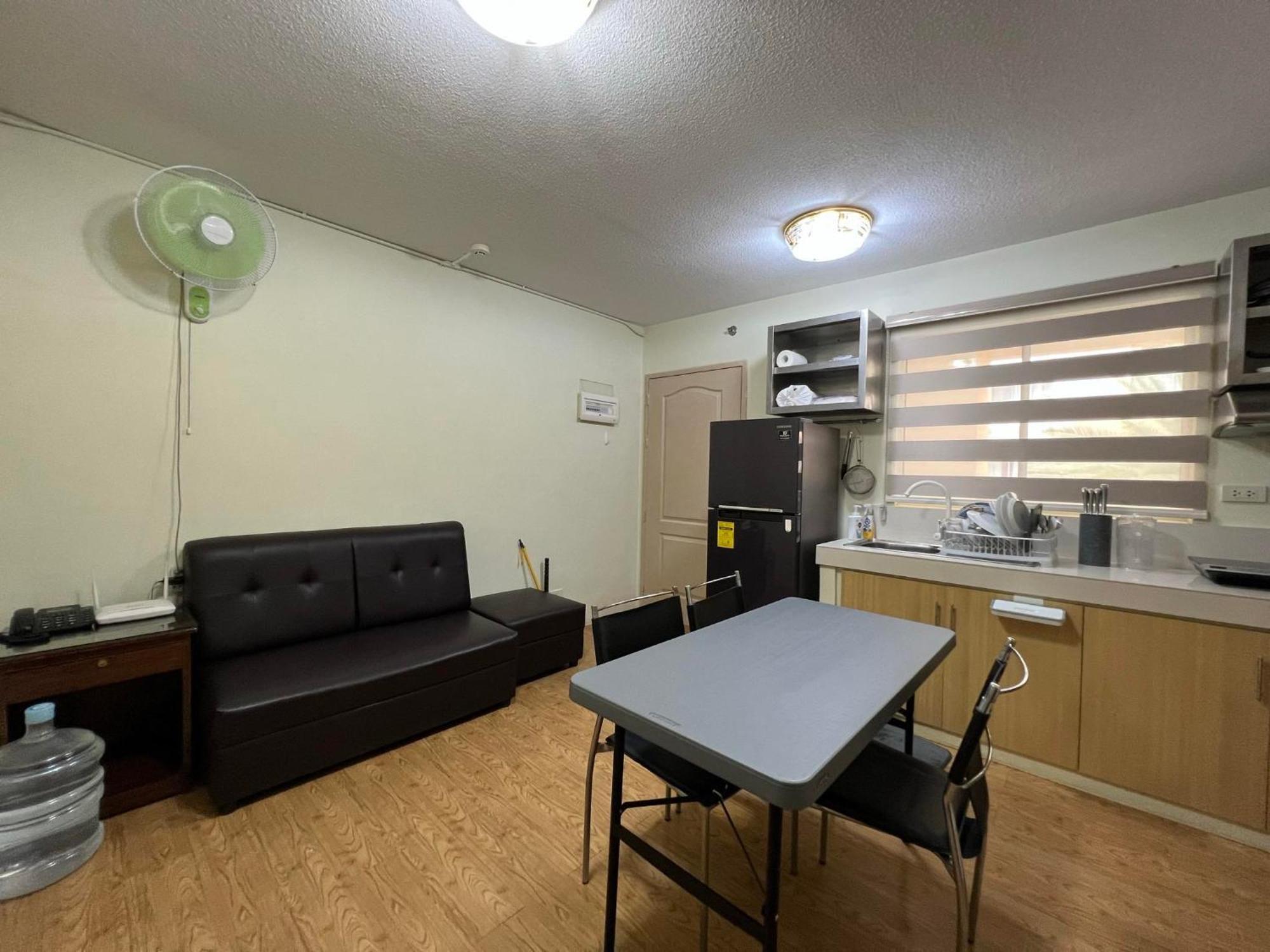Kara'S Suite Cebu Екстериор снимка