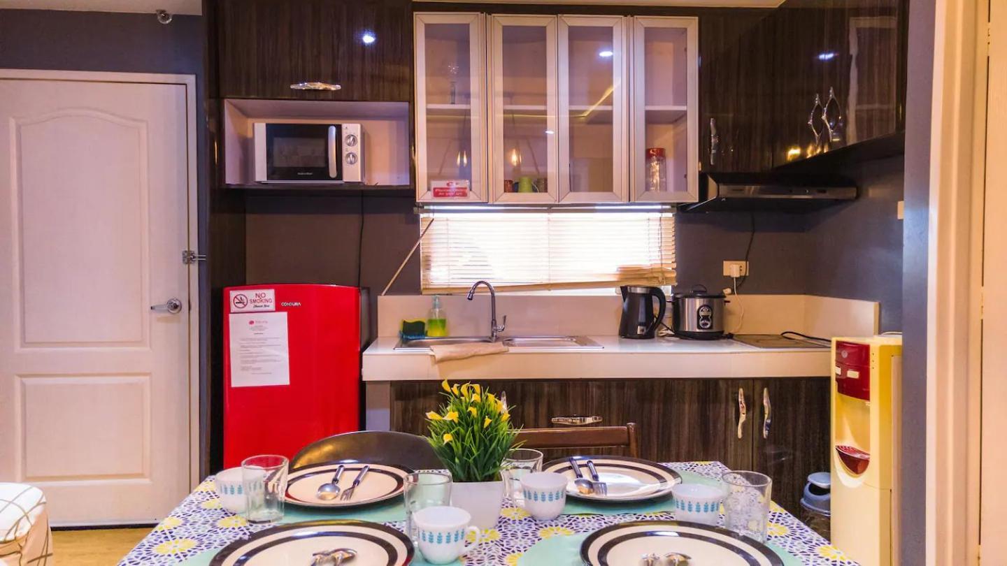 Kara'S Suite Cebu Екстериор снимка