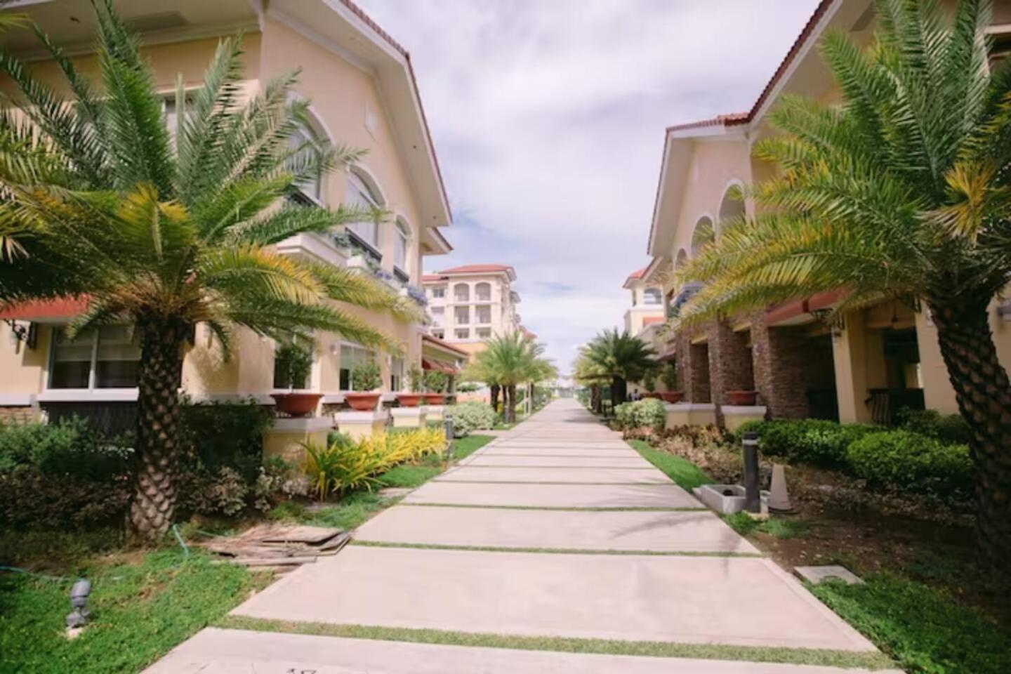 Kara'S Suite Cebu Екстериор снимка
